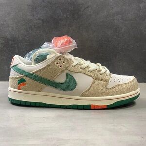 Jarritos × Nike SB Dunk Low "Phantom and Malachite"